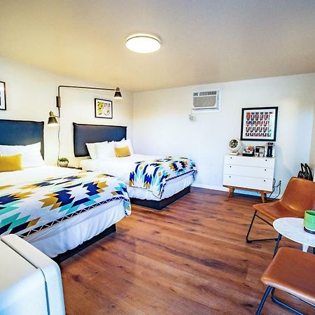 Stonewall Motor Lodge Екстериор снимка