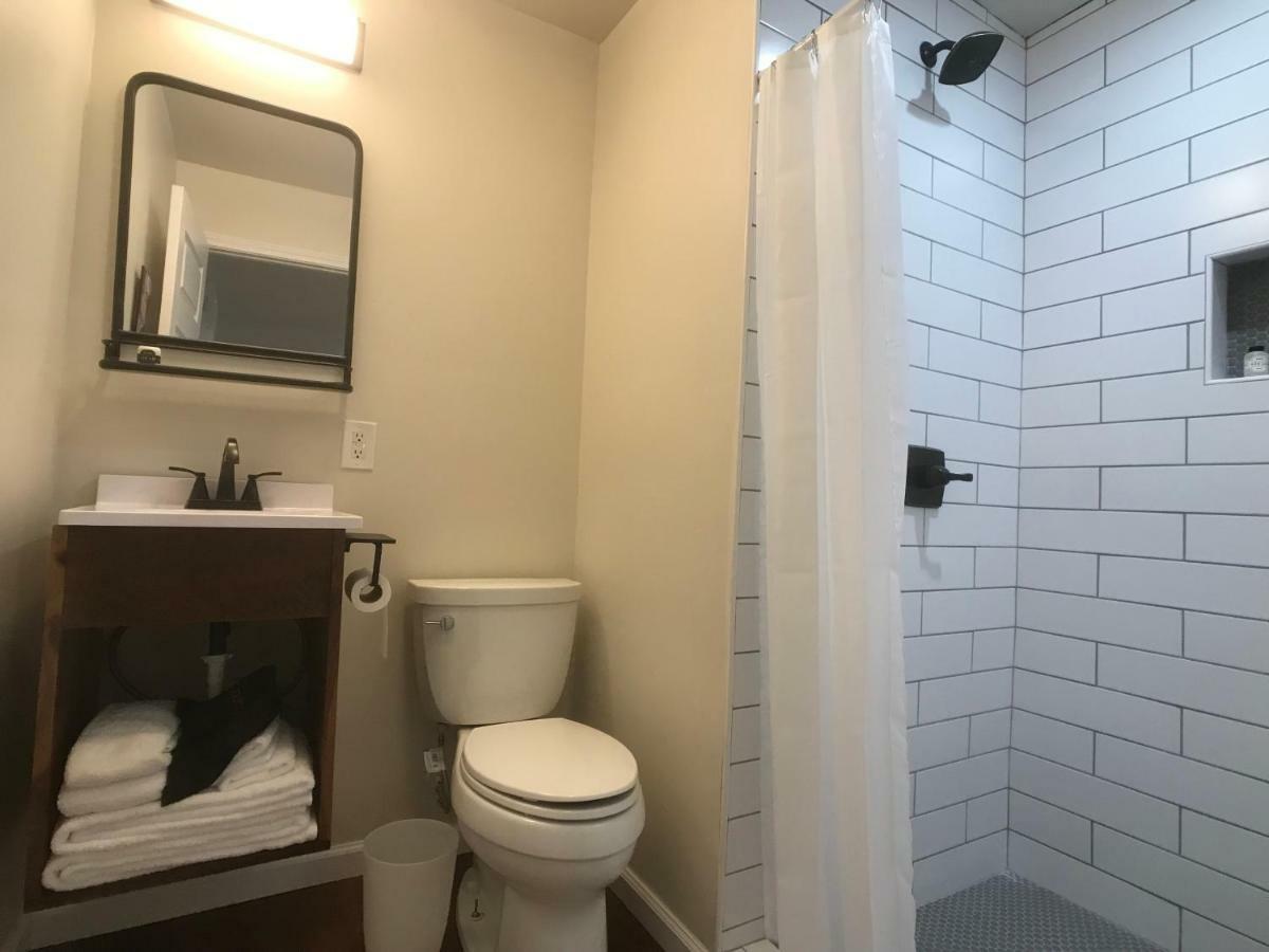 Stonewall Motor Lodge Екстериор снимка